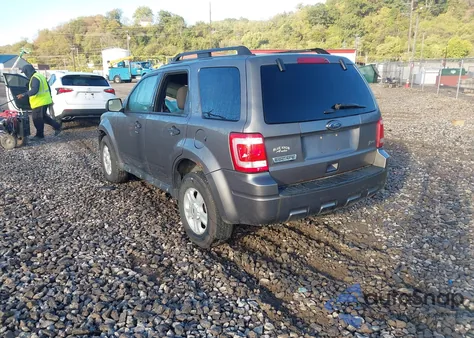 2011 Ford Escape Xlt из США, поврежденный, VIN 1FMCU9DGXBKA87356